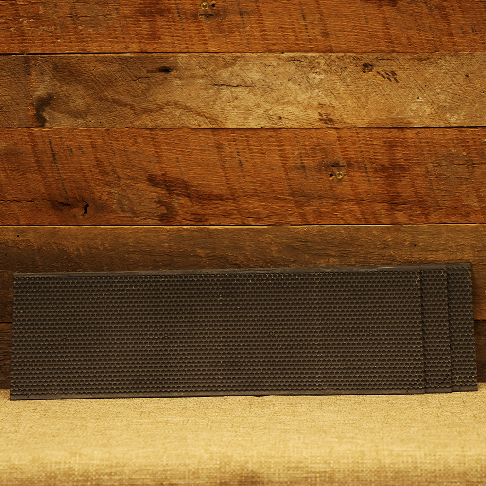 Acorn Waxed Plastic Foundation