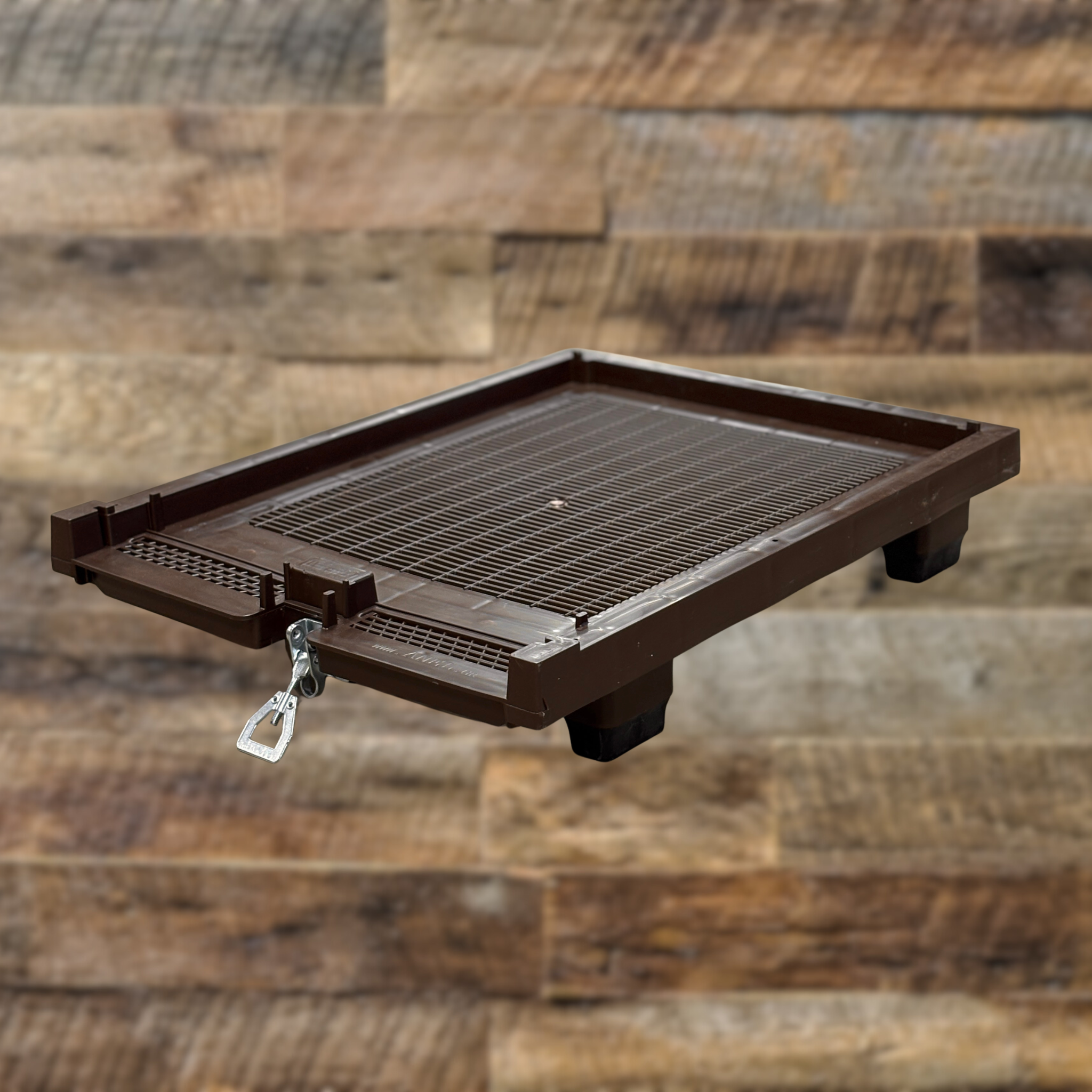 ANEL Bottom Board - Vented